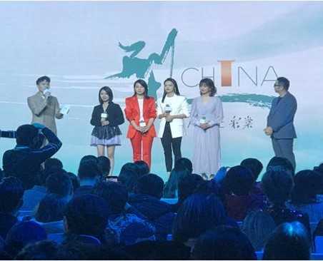 “彩棠化妆品”姚晨，闫妮线下活动