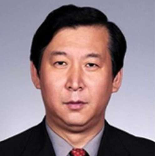 于洪君